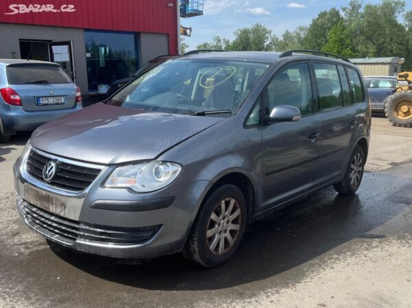 VW Touran 1.6mpi BSE,JJT - Image 2