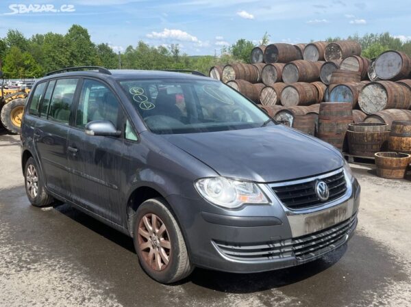 VW Touran 1.6mpi BSE,JJT