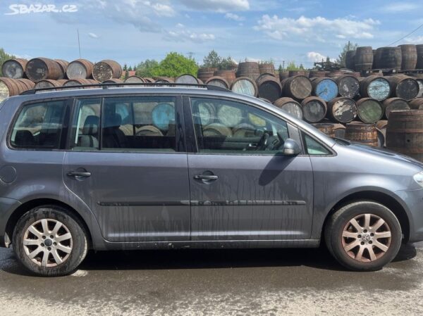 VW Touran 1.6mpi BSE,JJT - Image 5