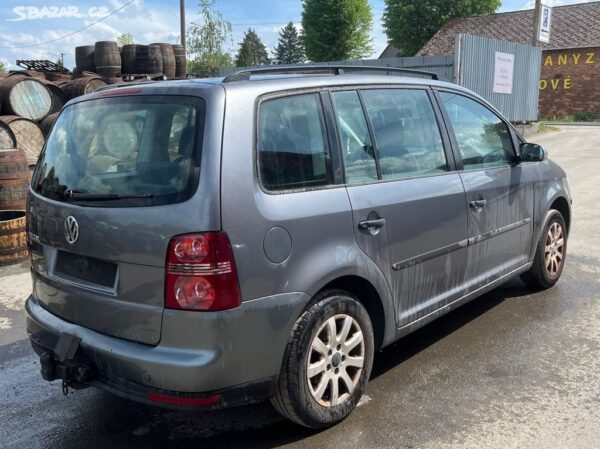 VW Touran 1.6mpi BSE,JJT - Image 6