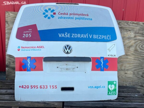 ZADNÍ DVEŘE VW TRANSPORTER T5