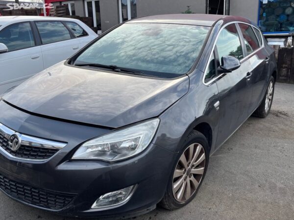 OPEL ASTRA J 2.0 CDTI (A20DTH)