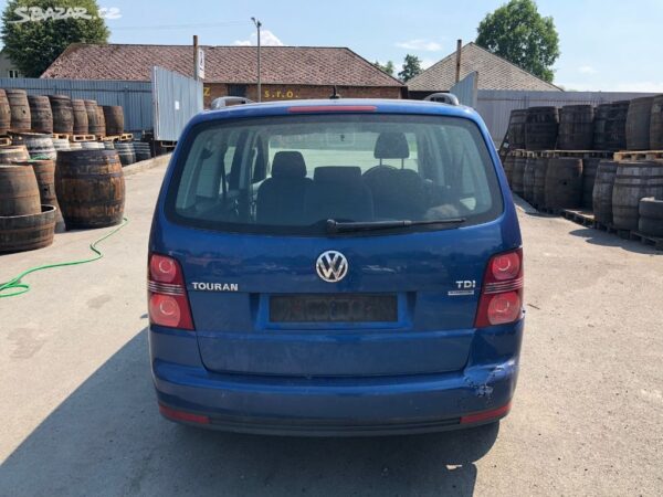 VW TOURAN 1.9 TDI BLS 6Q: NA NAHRADNÍ DÍLY - Image 5