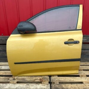 9. LEVÉ PŘEDNÍ DVEŘE KIA CEED HATCHBACK